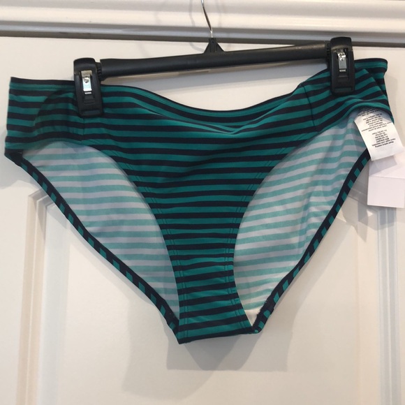 NWT!Beach bump green/navy striped tankini swimsuit - Picture 8 of 10
